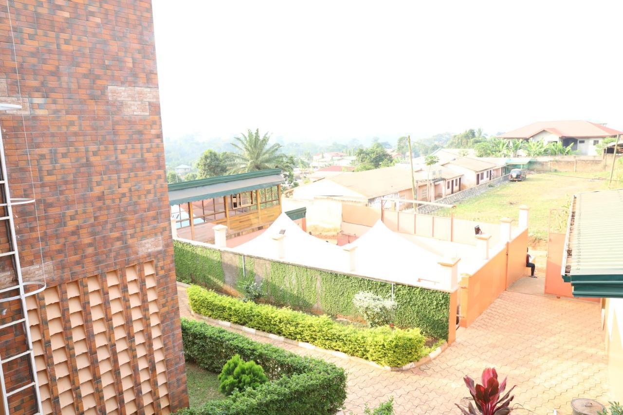Vegas House Apartment Yaoundé Exterior photo